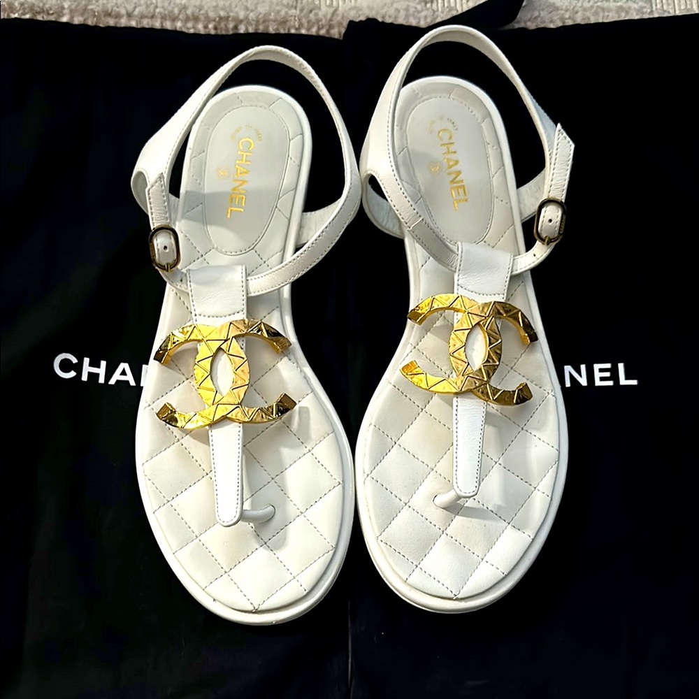 Chanel large CC gold logo thong sandals size 38 with dust bags